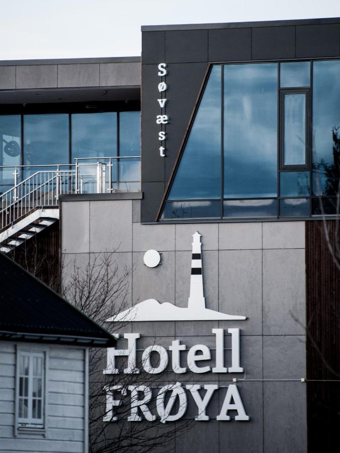 Hotel Froya Sistranda Exteriör bild