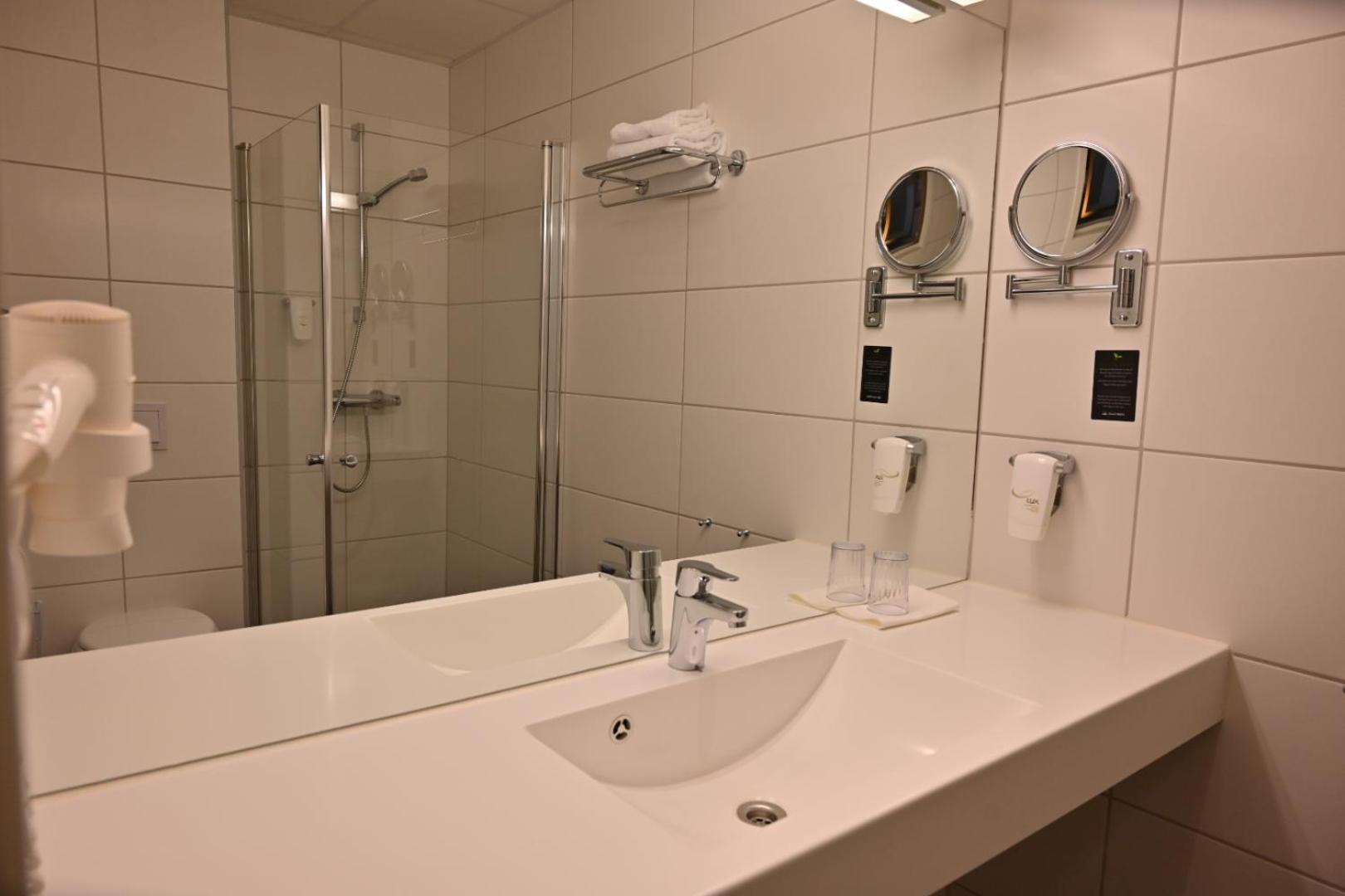 Hotel Froya Sistranda Exteriör bild
