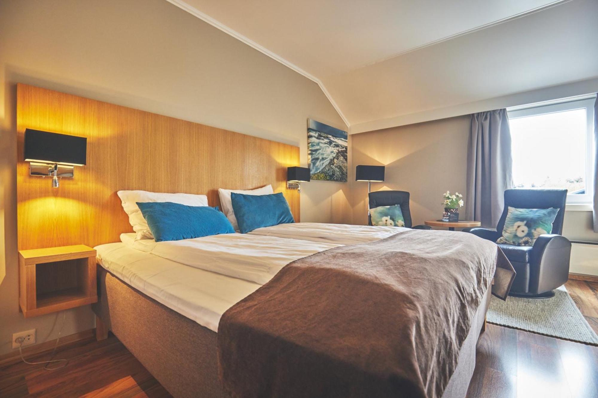 Hotel Froya Sistranda Exteriör bild