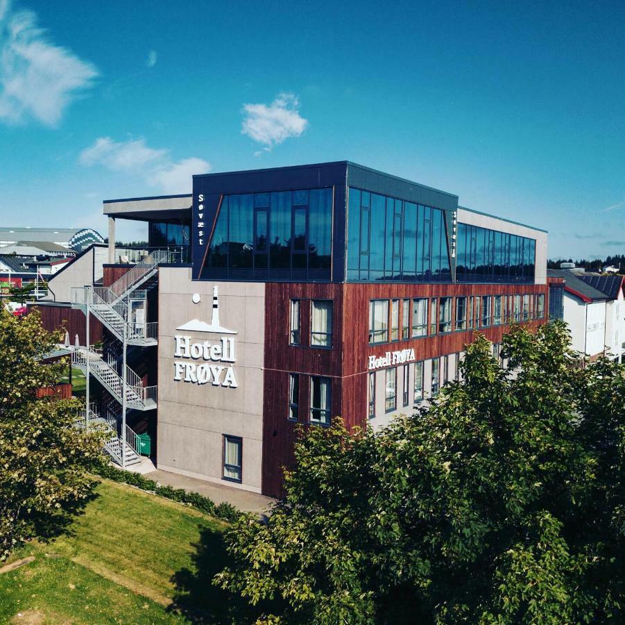 Hotel Froya Sistranda Exteriör bild